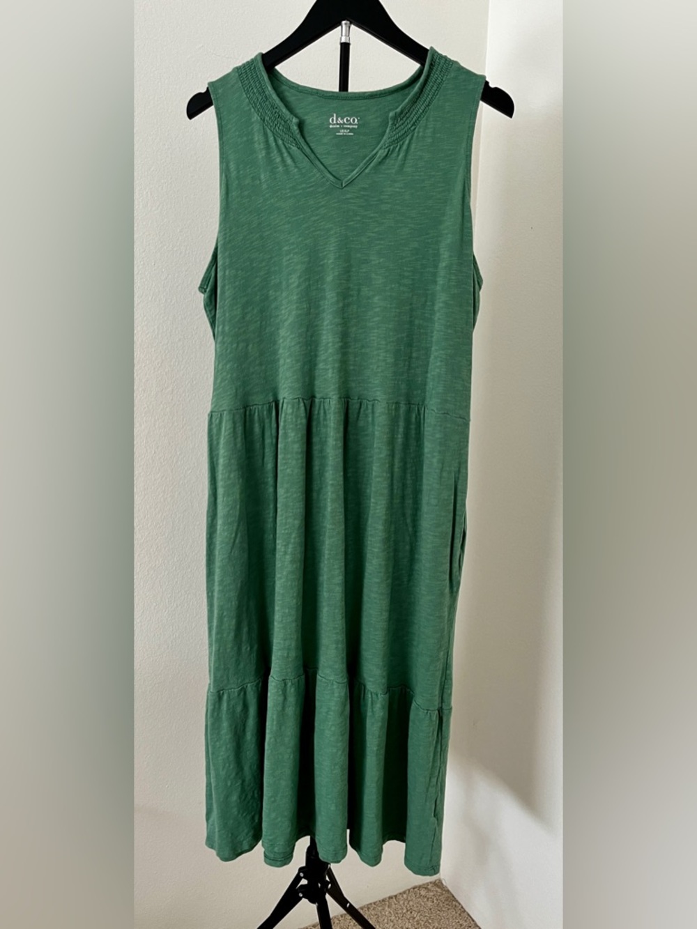 D&Co Cotton Linen Blend Green Tiered Dress 🌿☀️ Sleeveless Summer Midi w/Pockets